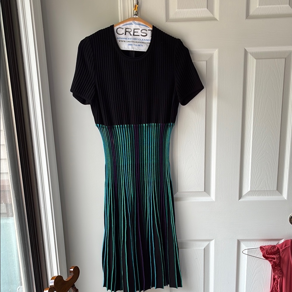 St. John Black and Green Pleated Midi Dress